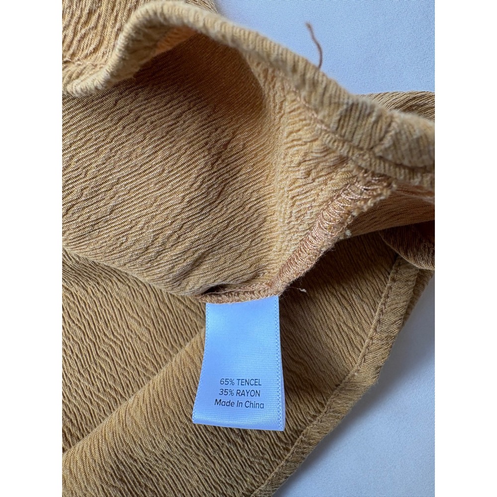 Roan + Ryan Mustard Brown Flutter Sleeve Textured Blouse Top Medium - Picture 3 of 7